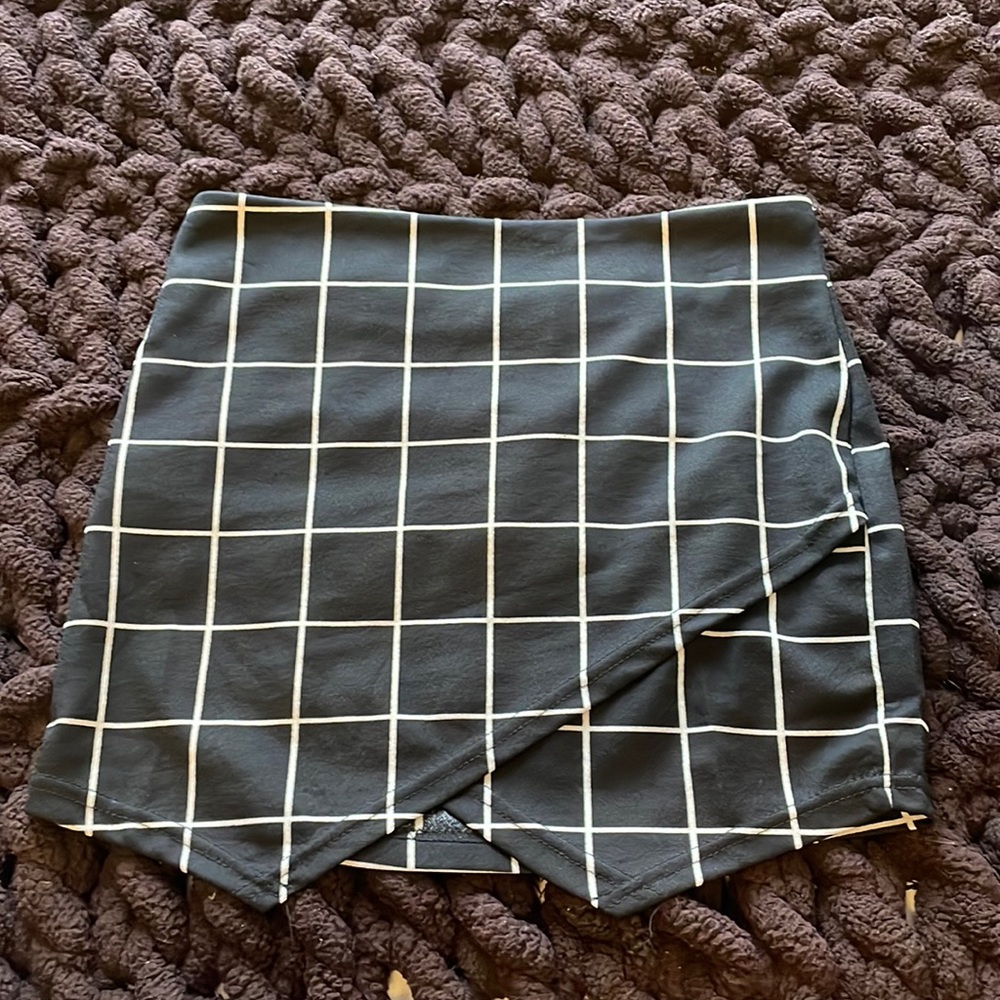 Black and White Grid Mini Skirt